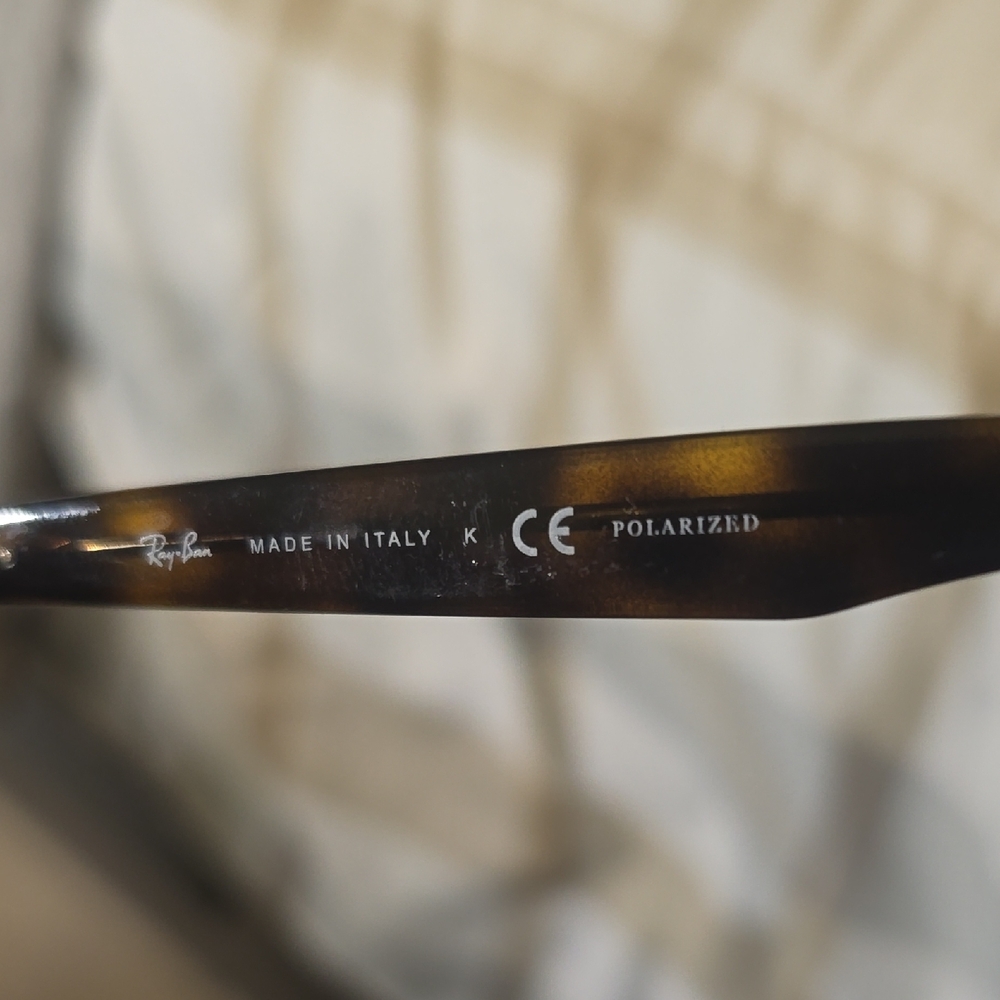 Ray-Ban Tortoise Shell Round Sunglasses - Picture 5 of 6